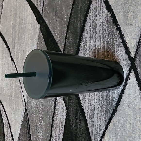 STARBUCKS DARK GREEN STAINLESS STEEL SIGNATURE LOGO 24 OZ TUMBLER - Picture 1 of 13